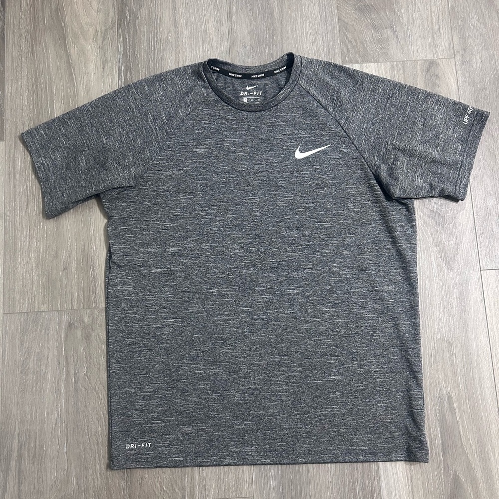 Nike Men's DRI-FIT Heathered Gray Short Sleeve Tee